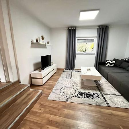 Ab Apartment Moderne Zweizimmerwohnung Villach Dış mekan fotoğraf