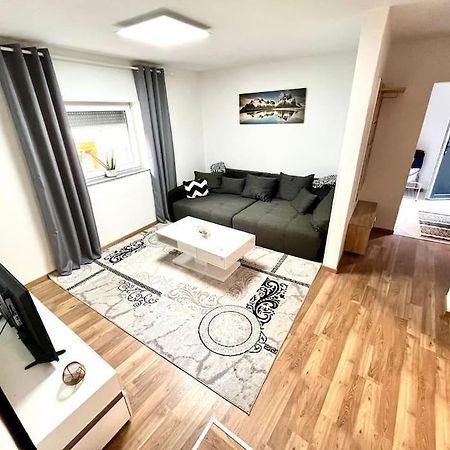 Ab Apartment Moderne Zweizimmerwohnung Villach Dış mekan fotoğraf