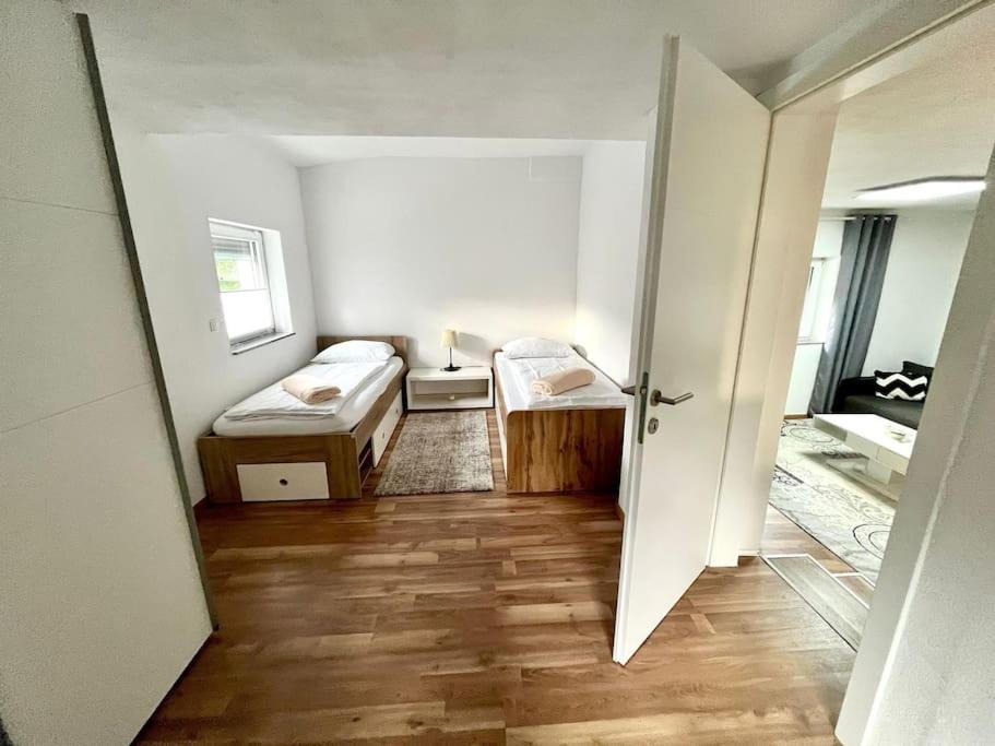 Ab Apartment Moderne Zweizimmerwohnung Villach Dış mekan fotoğraf