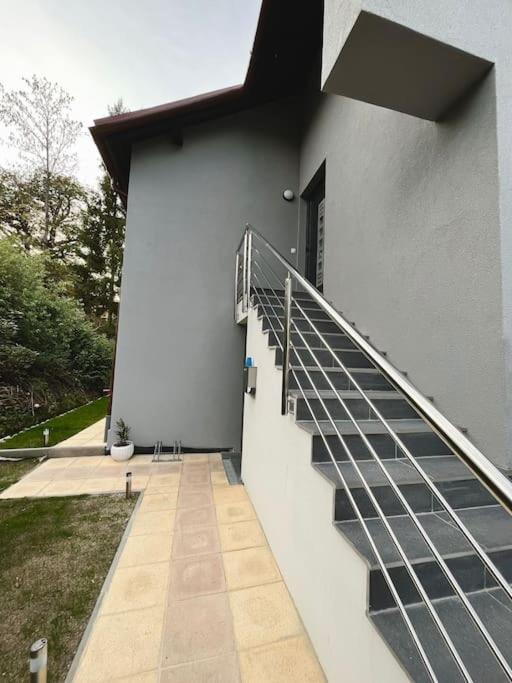 Ab Apartment Moderne Zweizimmerwohnung Villach Dış mekan fotoğraf